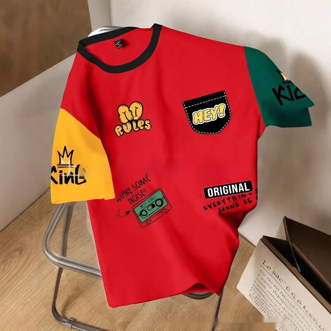 Men's loose fit casual T-shirt with a digital printed letter design on the front, in a trendy colour.