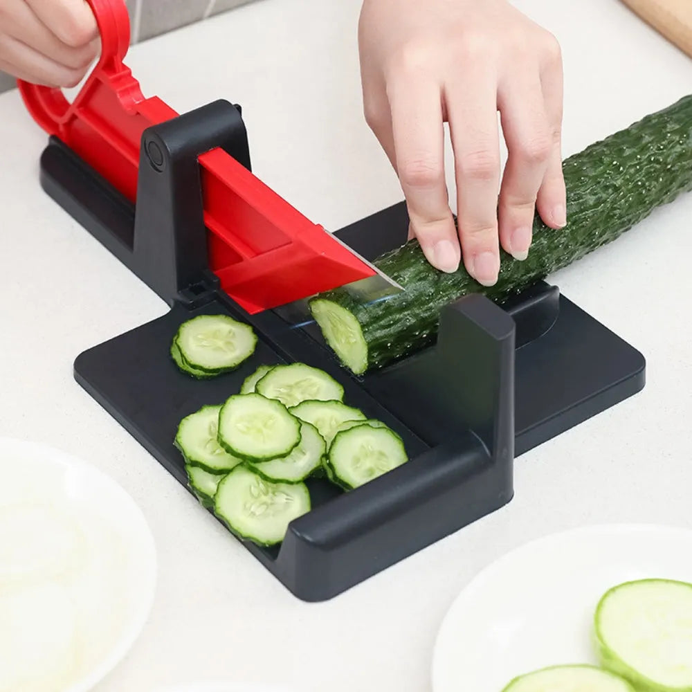 Green or red vegetable cutting machine with stainless steel blades for carrots and potatoes