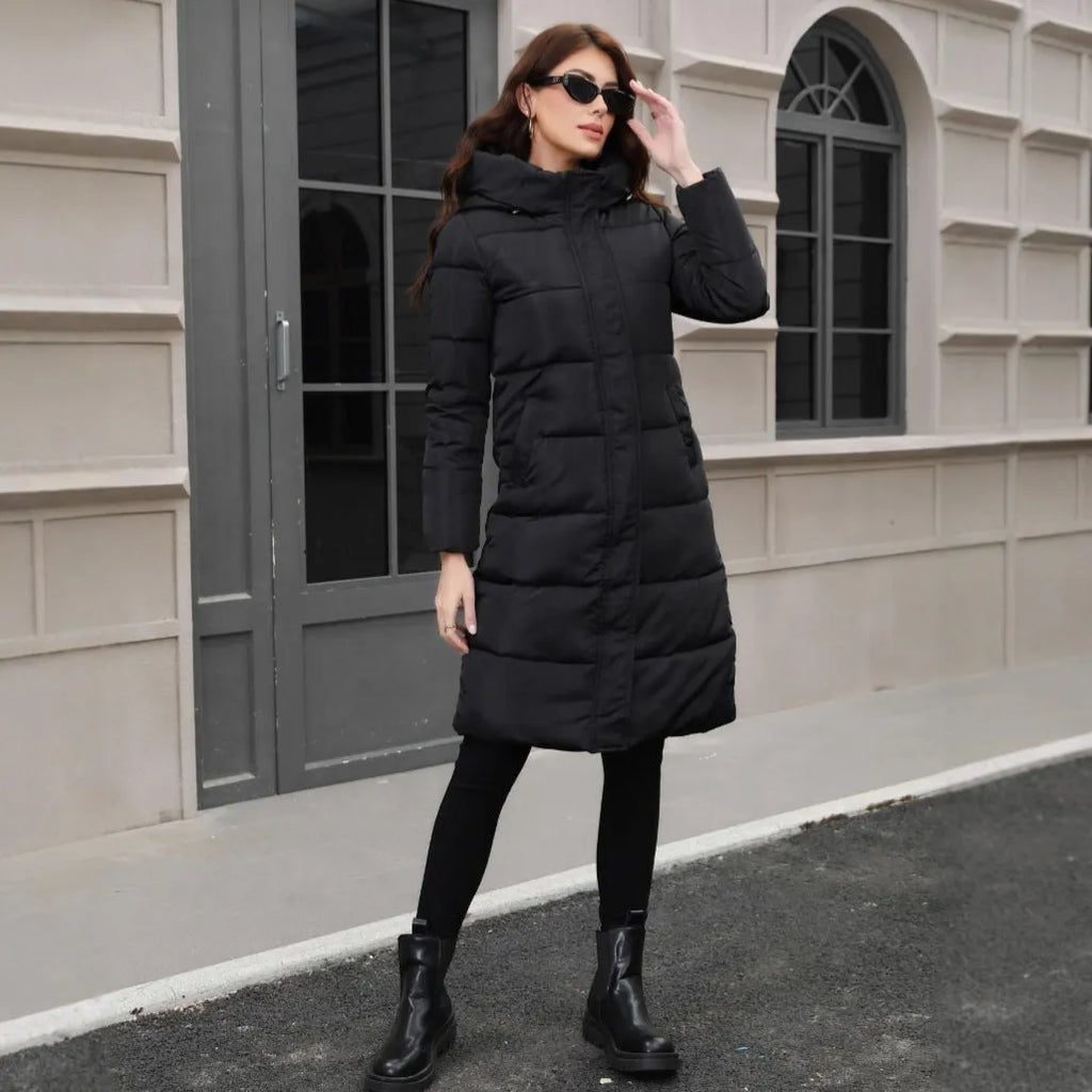 Black men's hooded slim-fit long jacket made of thickened polyester fabric.