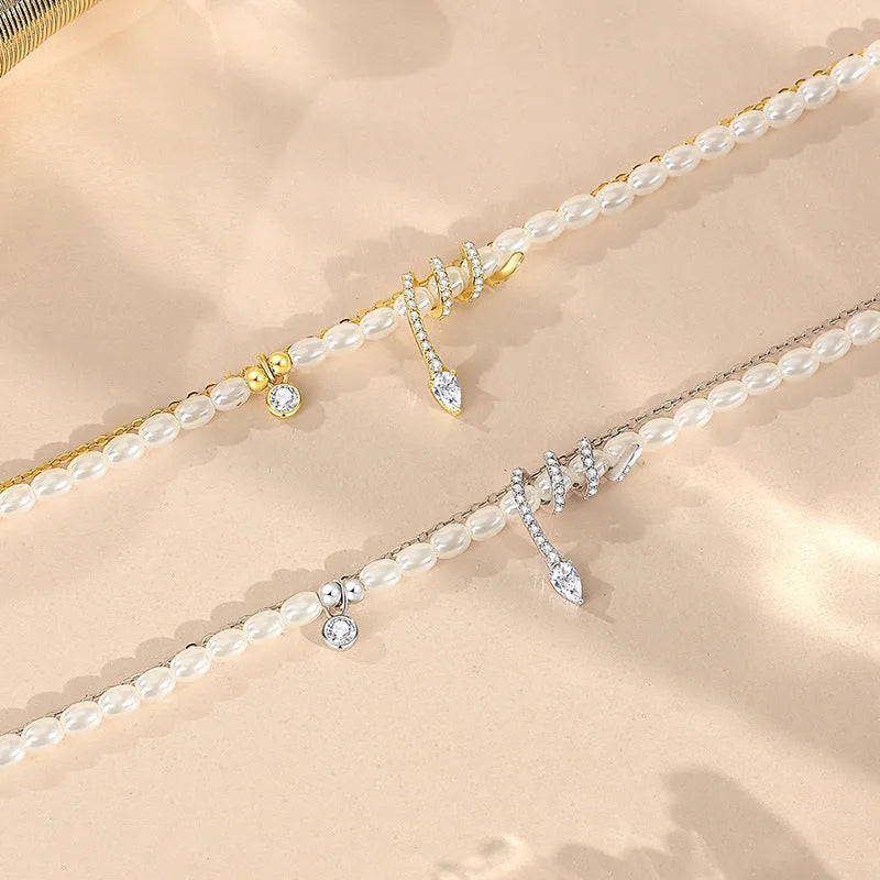 Snake beaded bracelet in 925 silver with electroplated gold finish and geometric zodiac design
