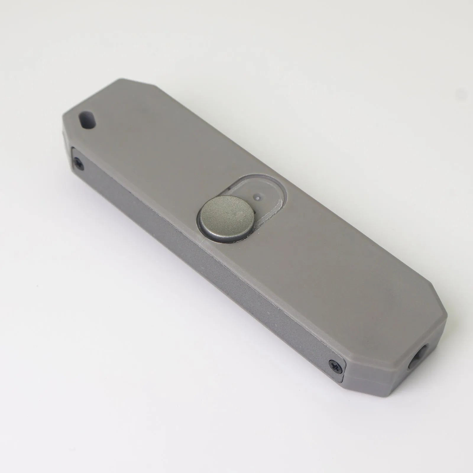 Creative outdoor EDC pocket tool set with metal alloy body and multiple heads in black and gray options