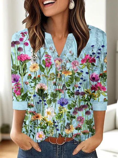 Women's loose fit V-neck T-shirt with 3D printed pattern in Korean casual style
