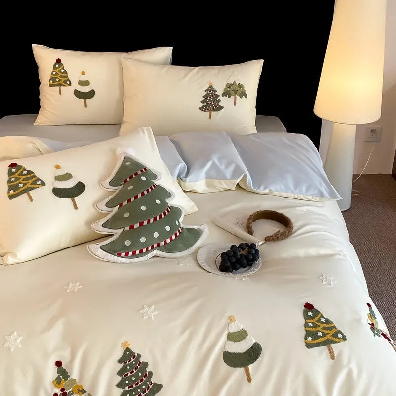 Cream Blue long-staple cotton bedding set with embroidered Christmas tree and floral pattern