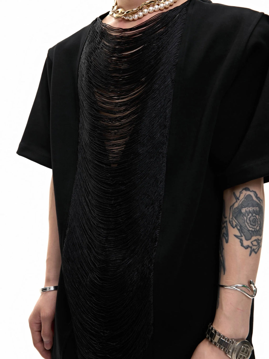 Polyester men's short sleeve t-shirt with hollow out V-neck in drum black