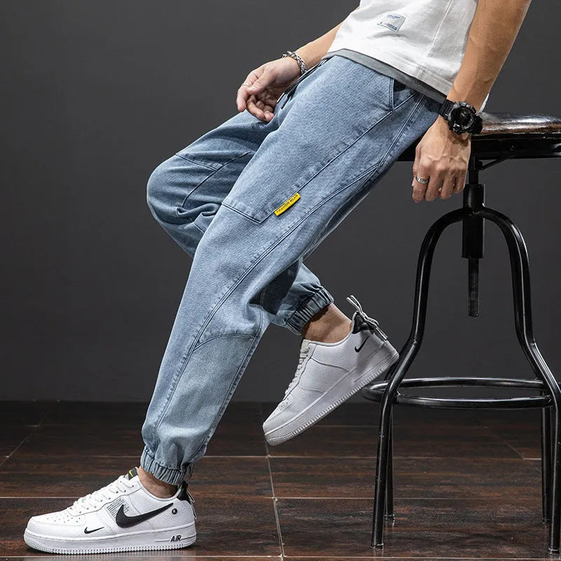 Men's loose straight-leg cargo jeans in blue with micro-elasticity cotton fabric and Korean styling