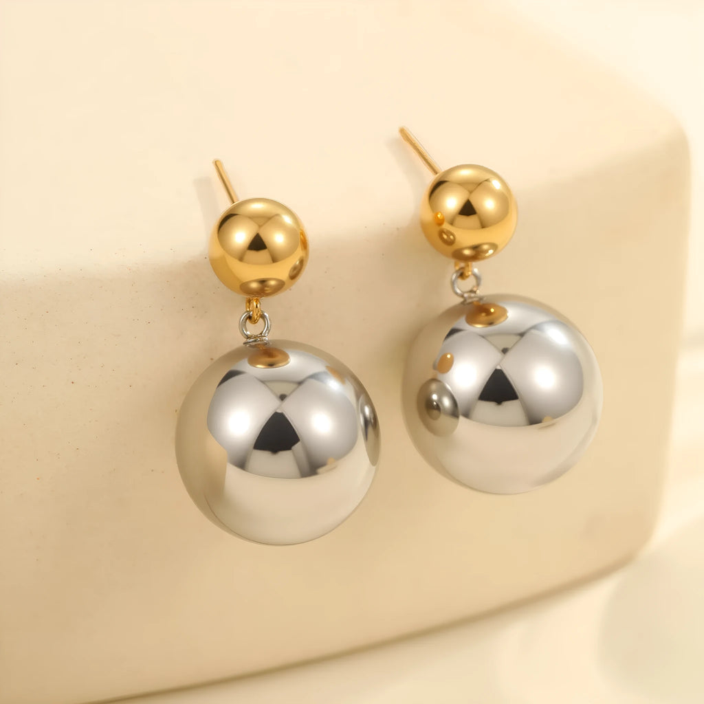 Stainless steel ear studs with 18K gold electroplating and round bead geometry design