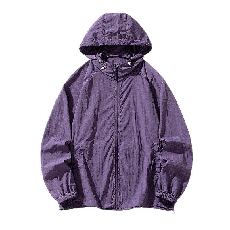 Outdoor sports jacket in chemical fibre blend fabric available in eight colours with loose fit design