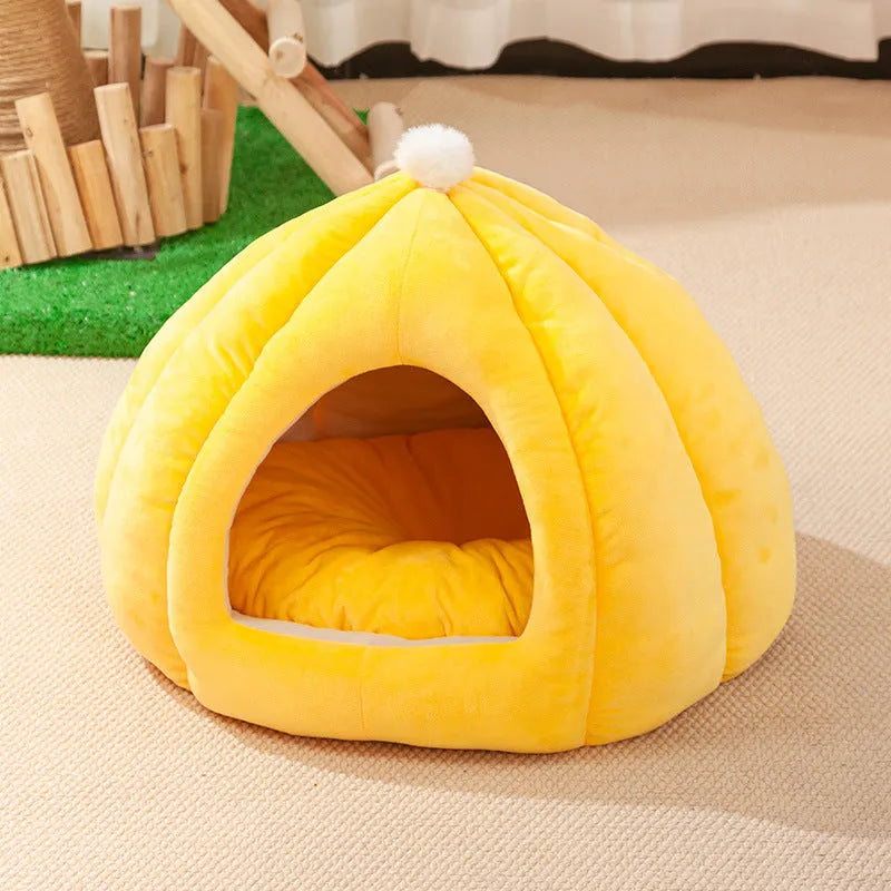 Cat litter winter warm closed pumpkin kennel with high elastic PP cotton in orange colour size L