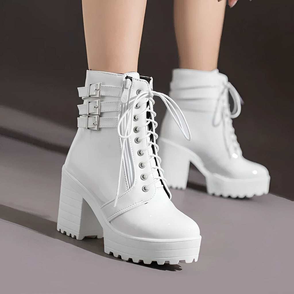 Women's black thick heel ankle boots with front lace-up and round toe