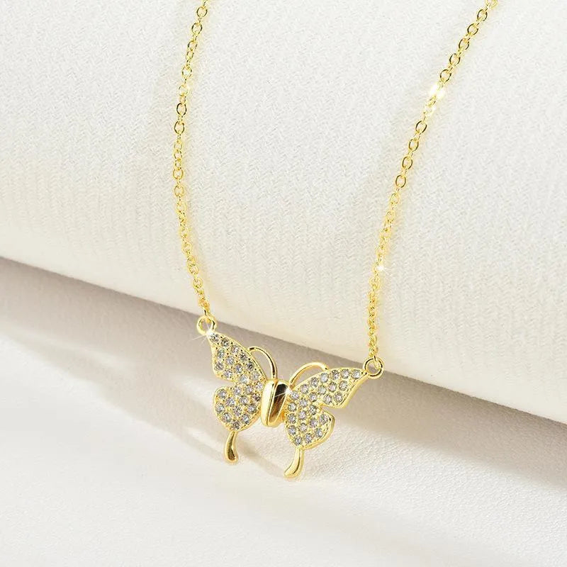 Women's gold magnetic snap butterfly necklace with twisted titanium steel clavicle chain