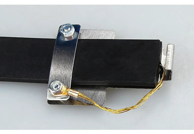 Black car electrostatic grounding belt with metal chain end, 370mm long, for saloon, SUV and van use.