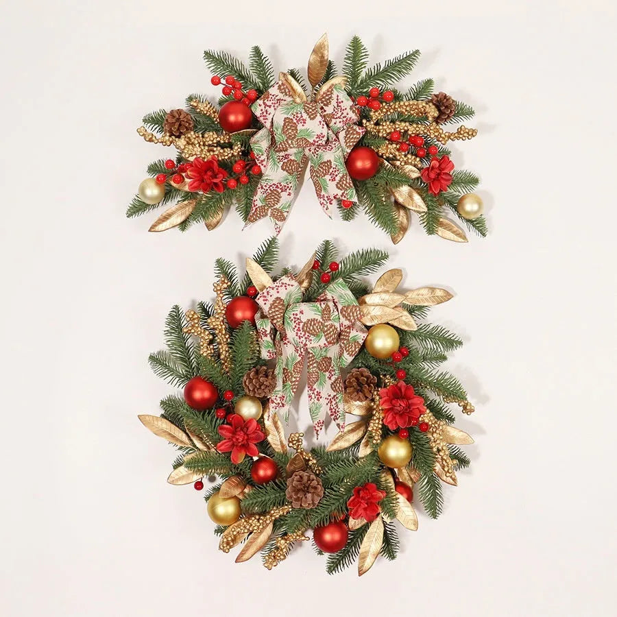 45 cm long plastic artificial Christmas garland with green foliage in American country style, optional LED lights version shown.