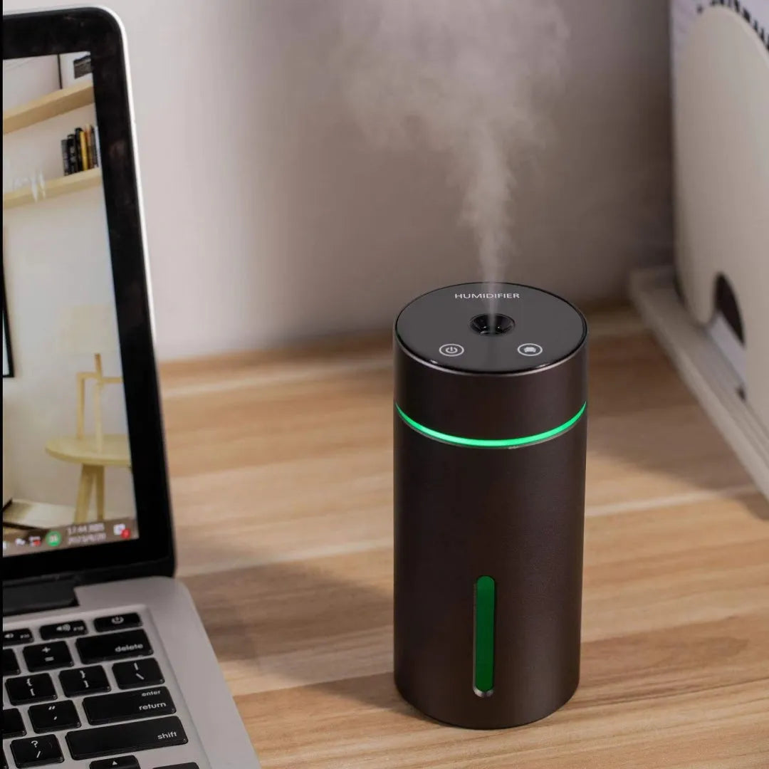 Aluminium car humidifier with essential oil diffuser function and colourful LED night light