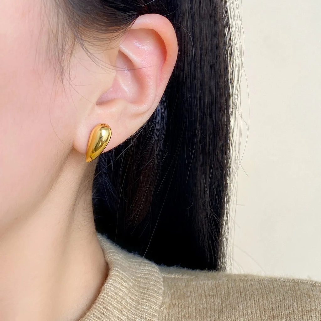 Copper geometric droplet earrings set with ear clips and studs in minimalist style