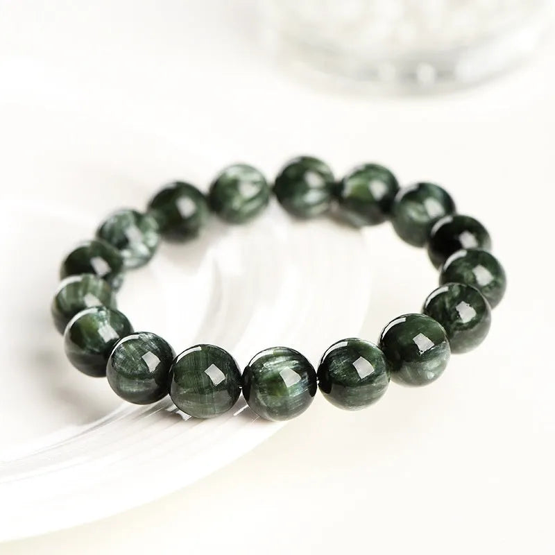 Green Dragon Crystal bracelet with round beads and Ruyi geometric design
