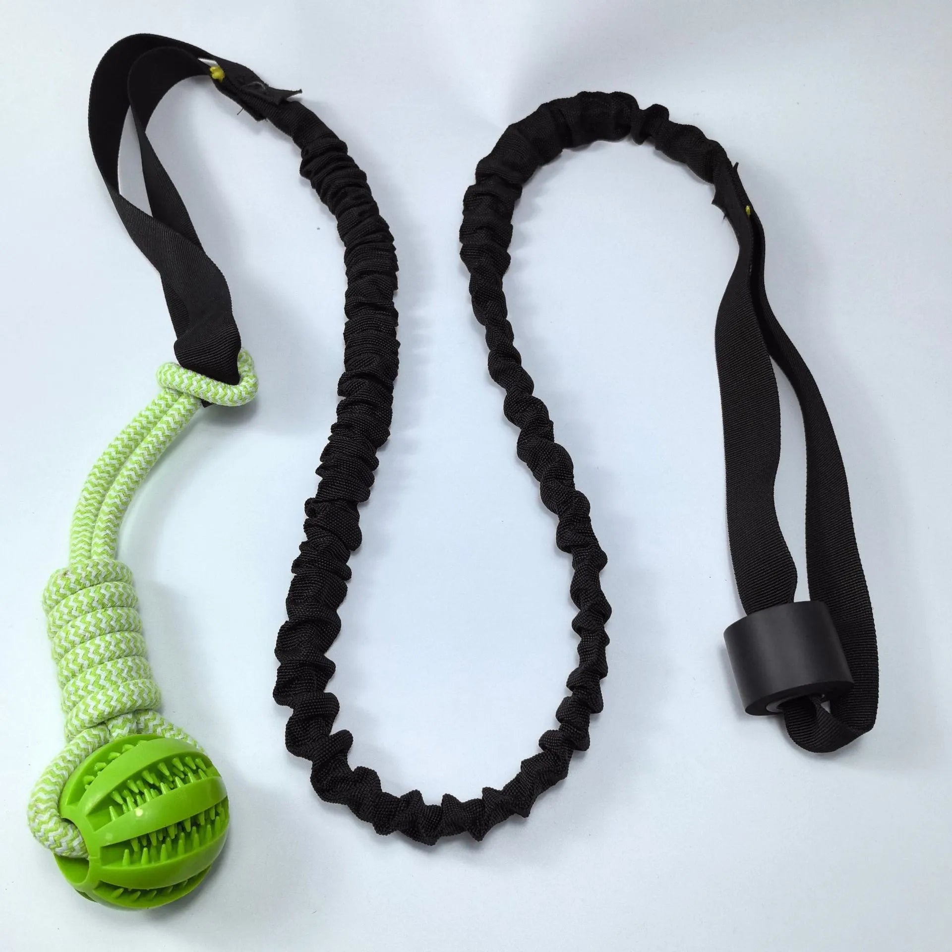 Green cotton dog tug rope toy with corncob chewable element for indoor outdoor bite play