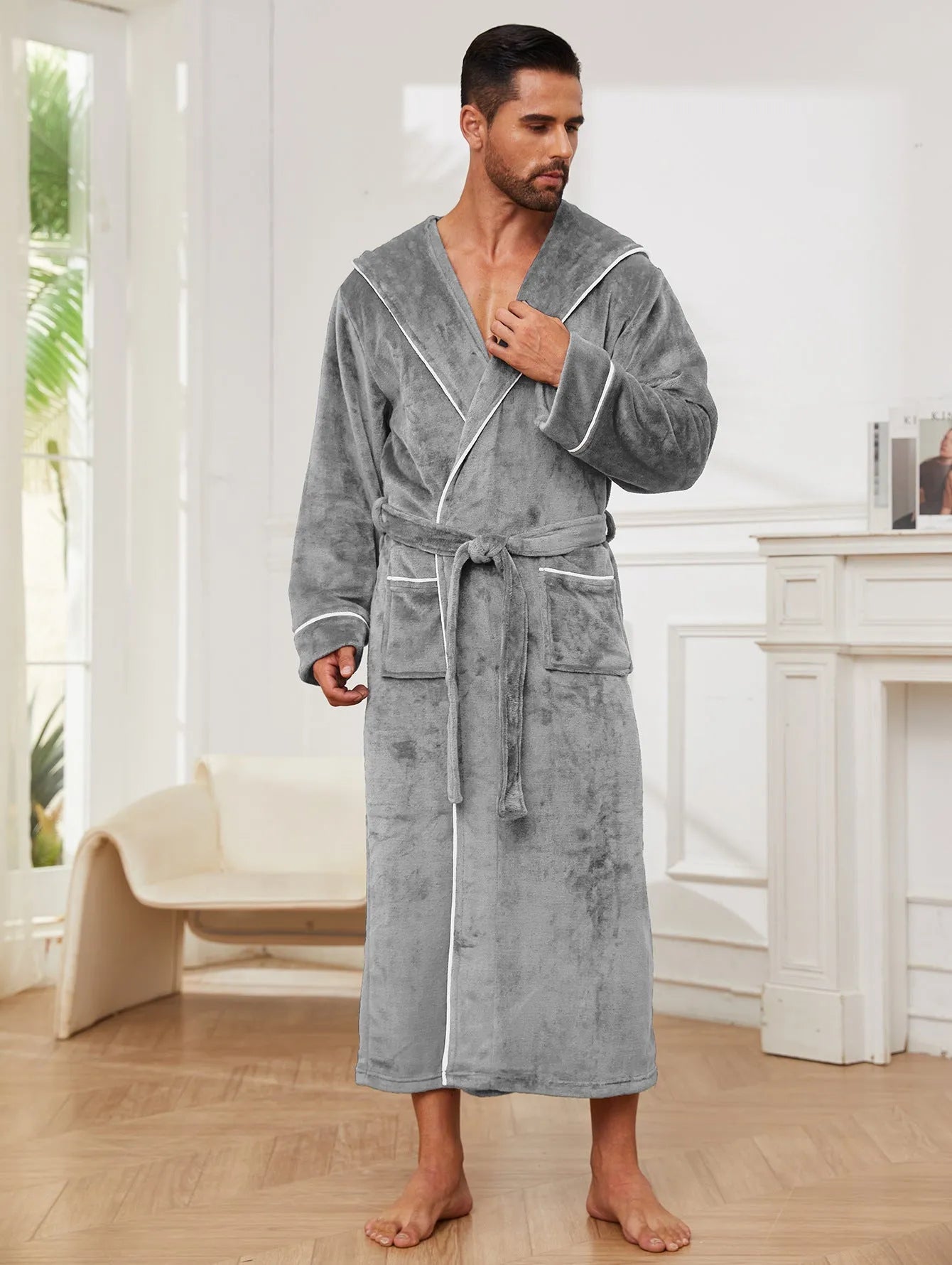 Unisex flannel bathrobe in polyester fleece, available in light gray, dark blue, and black, with European American style.