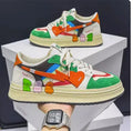 Casual lace-up sneakers in wear-resistant construction available in three colour options
