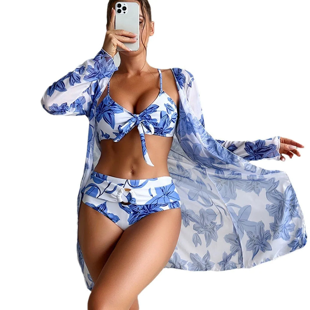 Women's three-piece multicolour printed bikini swimsuit set in polyester with high elasticity for swimming