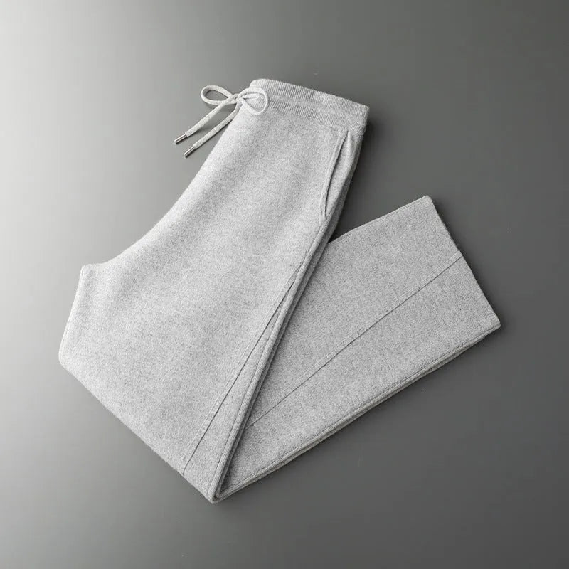 Men's casual two-piece set: seamless wool hoodie with drawstring and matching pants in black, dark gray, and light gray