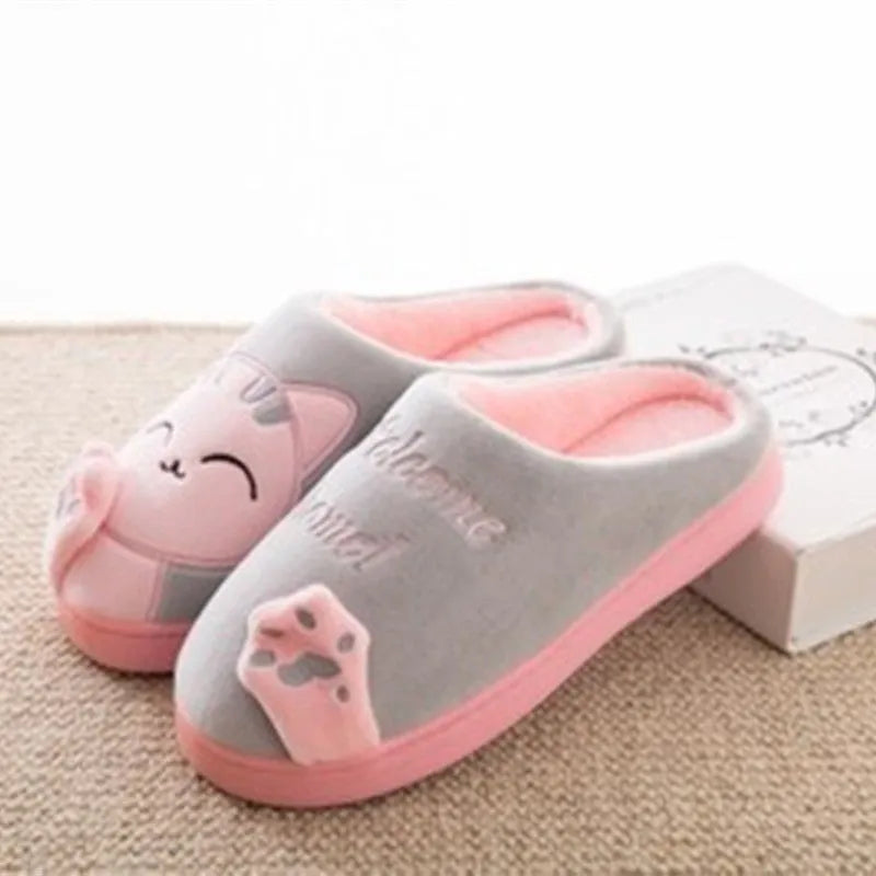 LovelyCotton slippers with cat design, soft suede vamp, warm plush lining, low heel, PVC sole, indoor use