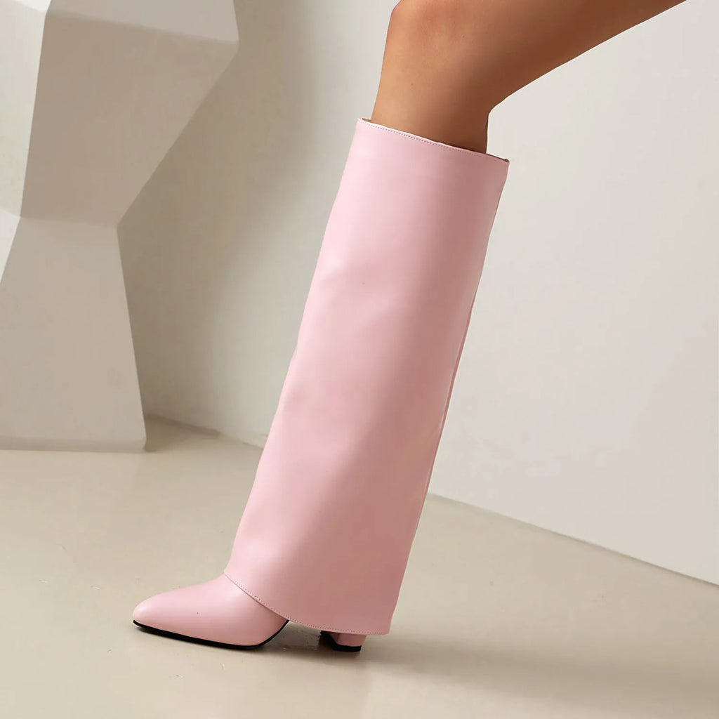 Women's plus size thick high heel boots in black, high cylinder sock length with decorative sewing lines.
