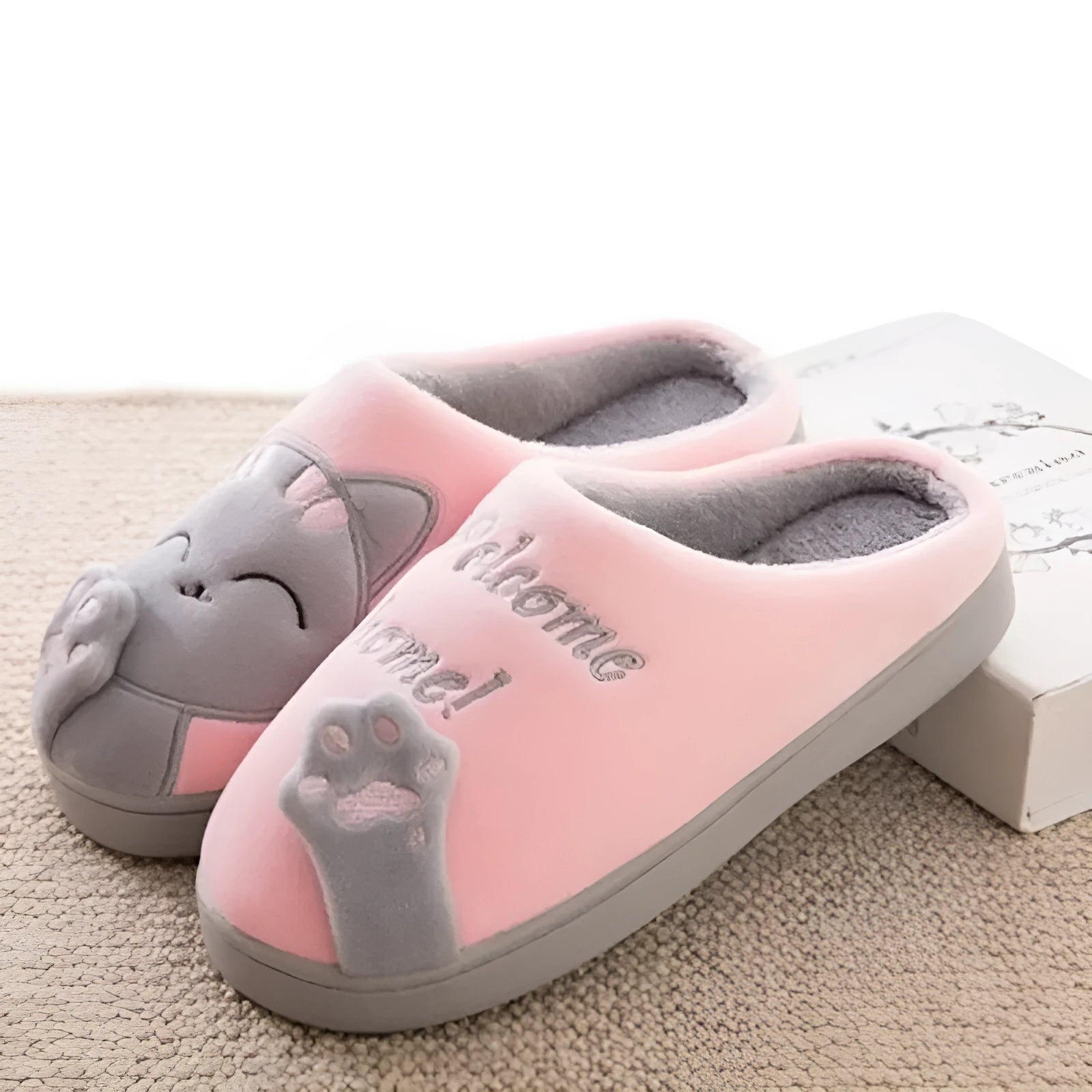 LovelyCotton slippers with cat design, soft suede vamp, warm plush lining, low heel, PVC sole, indoor use