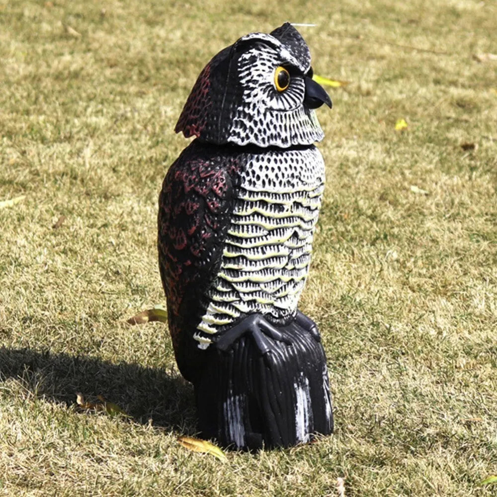 Electric owl outdoor animal model decoration with 360-degree rotating head