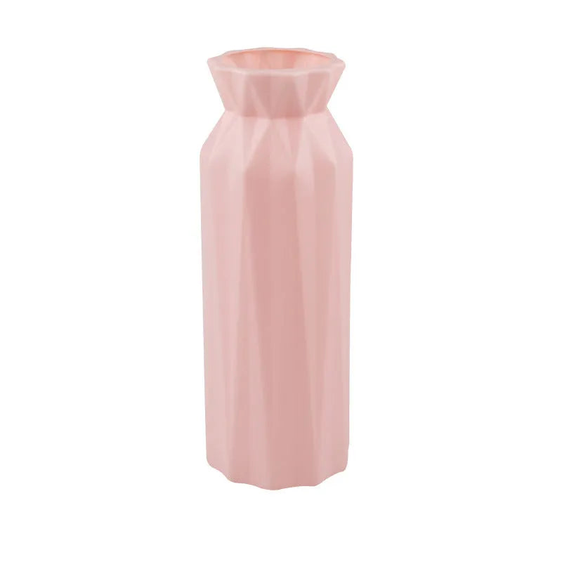 Drop-resistant melamine vase in green, grey, pink or white with 7.2cm base diameter