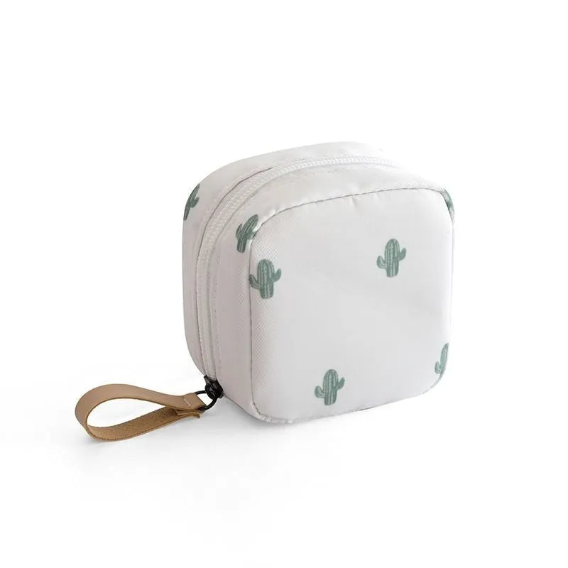 Cloth cube makeup storage bag with plain design in blue, pink, white, and white pink colour options