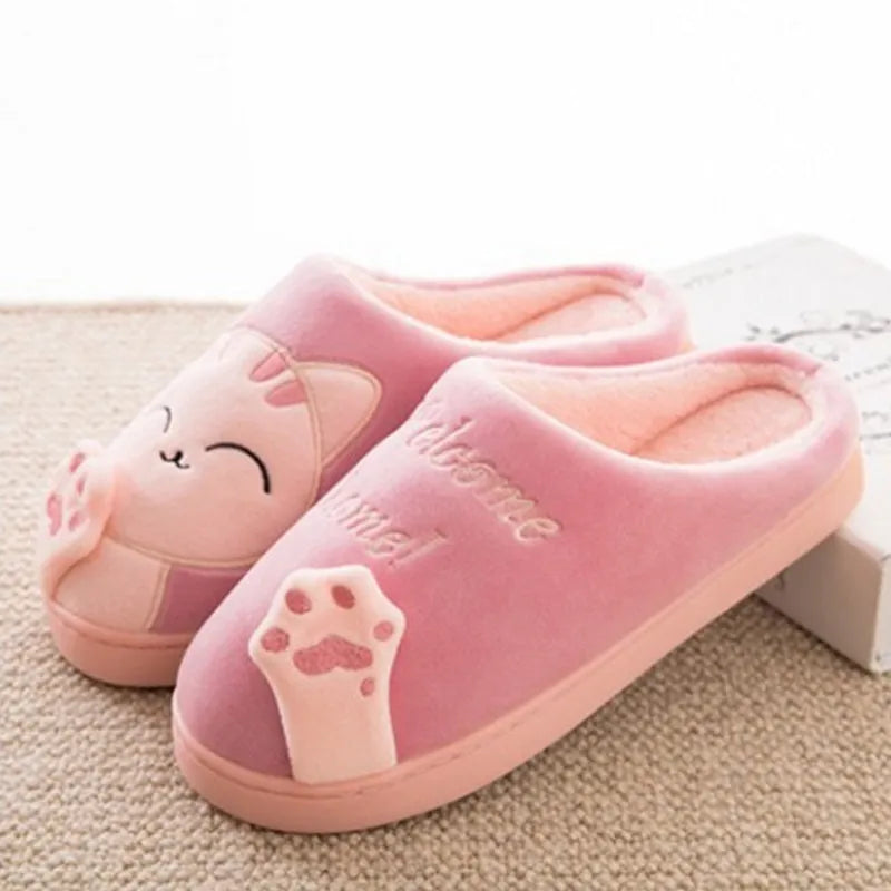 LovelyCotton slippers with cat design, soft suede vamp, warm plush lining, low heel, PVC sole, indoor use