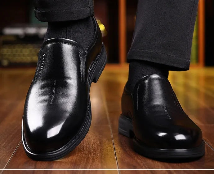 Men's black cowhide formal leather shoes with rubber sole and low upper, side view