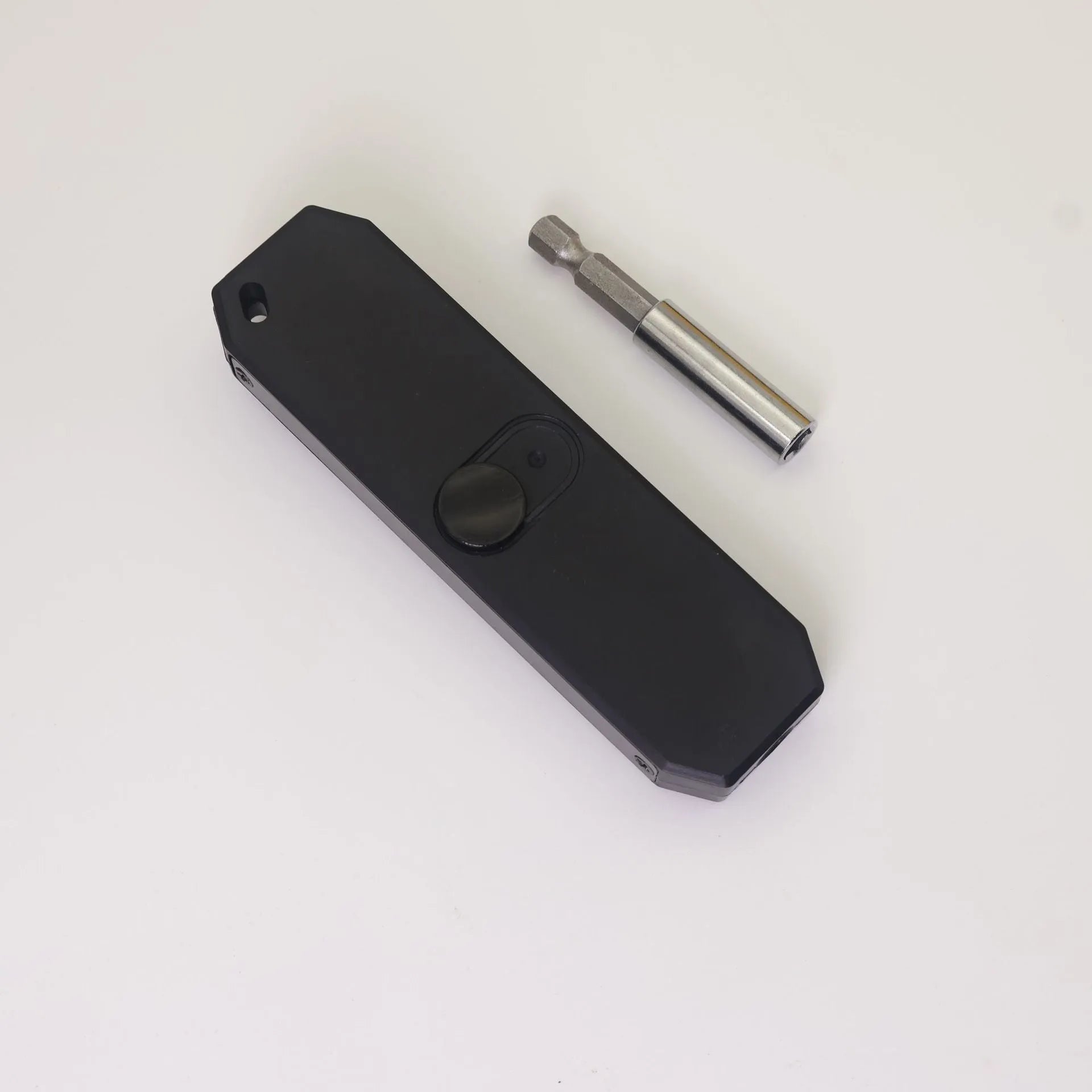 Creative outdoor EDC pocket tool set with metal alloy body and multiple heads in black and gray options