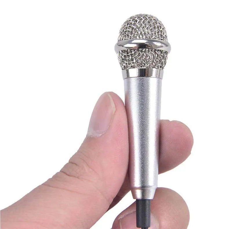 T3 wired condenser microphone for mobile phones in blue, gold, red, or silver colour options.