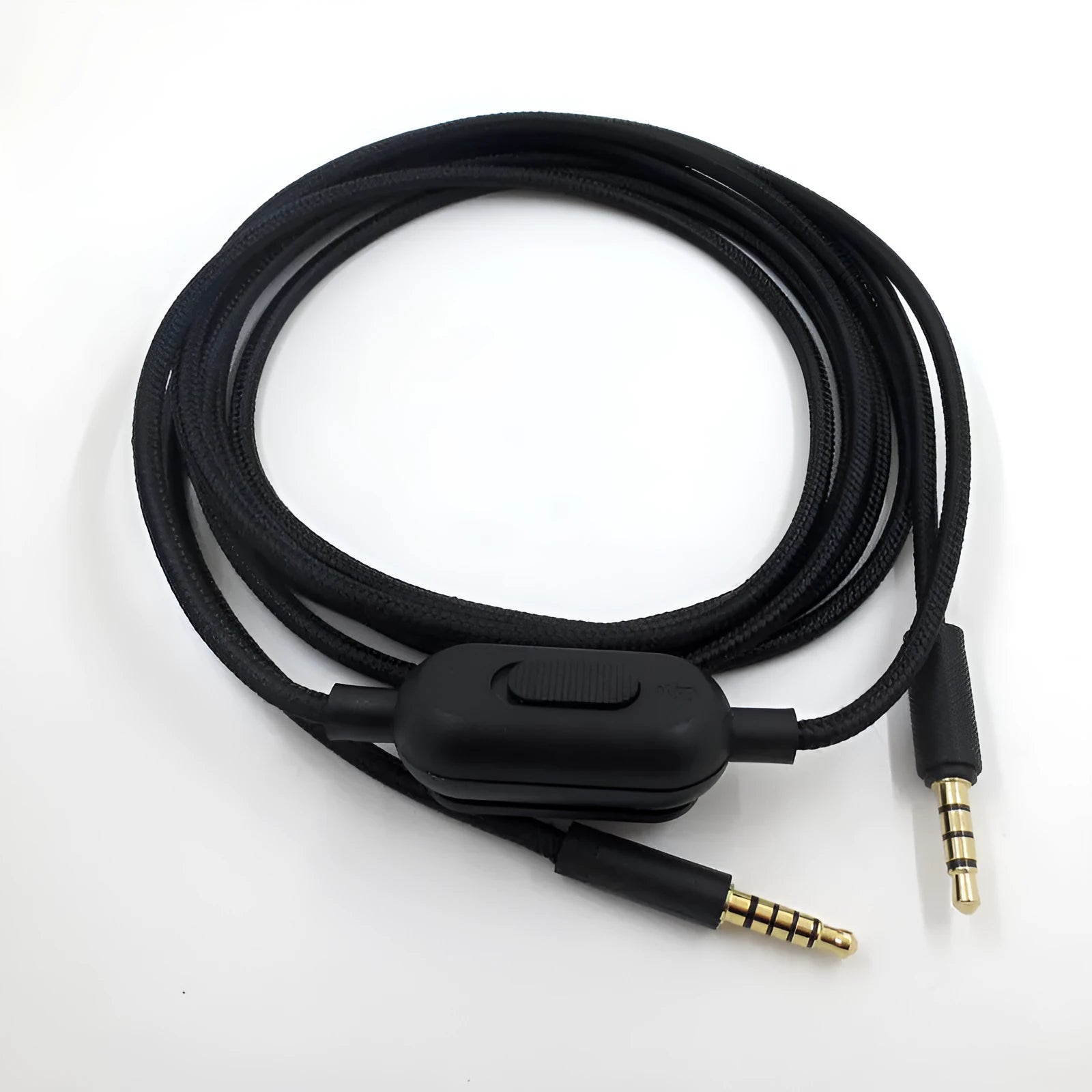 Black universal audio cable with 3.5mm connectors for gaming headsets, measuring 1.2 metres in length.