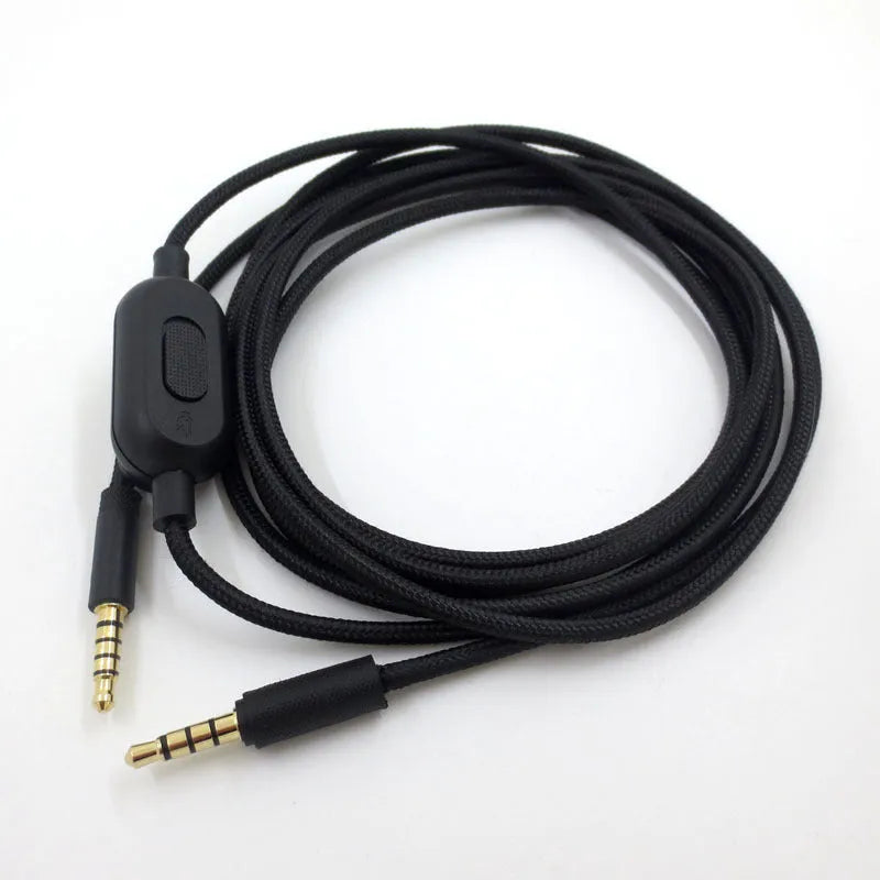 Black universal audio cable with 3.5mm connectors for gaming headsets, measuring 1.2 metres in length.
