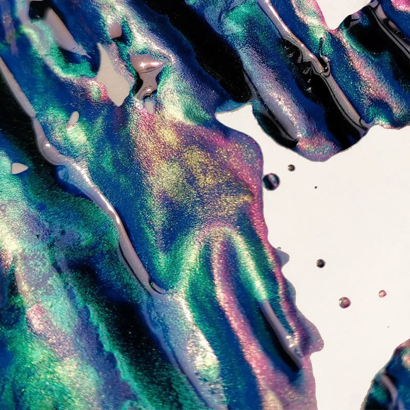 Sheen gradient ink bottle with gold powder shimmer effect for fountain pens in Red Tide or Truffle colours
