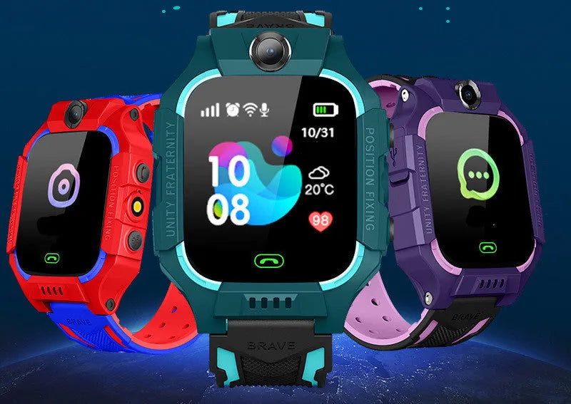 Z6 Q19 children's smart watch in green, purple, or red with a 1.44-inch touch screen on a wrist.