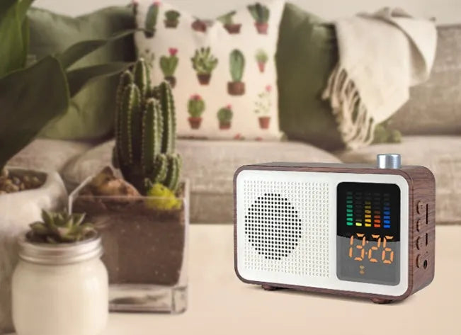 Brown wooden retro-style portable Bluetooth speaker with FM AM radio