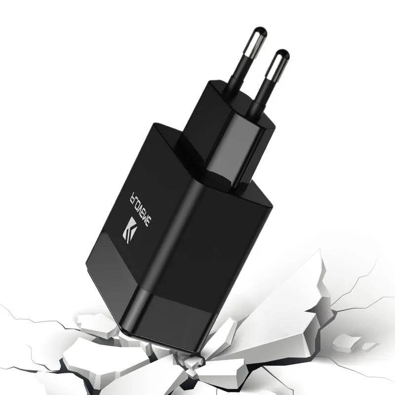 Black and white dual-standard travel charger with European and American plugs for mobile phone USB charging
