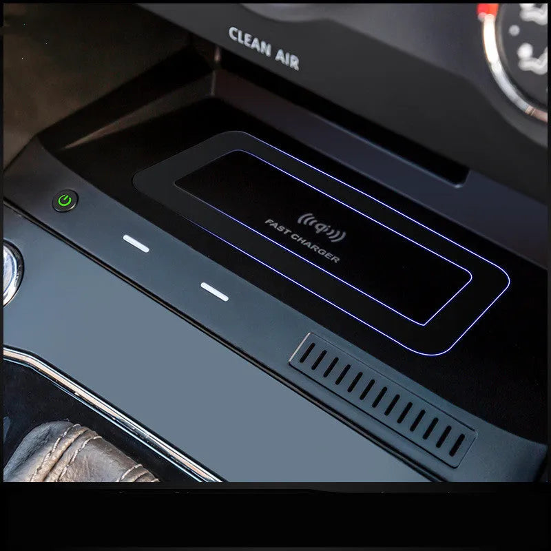 Car mobile phone wireless charger for Tiguan L with fast charge QI standard and USB output