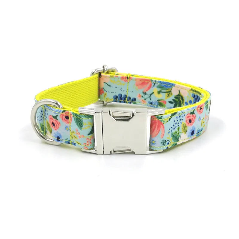 Yellow Midsummer Garden polyester dog leash and collar set on a white background, pack of 100, sizes XS to XL