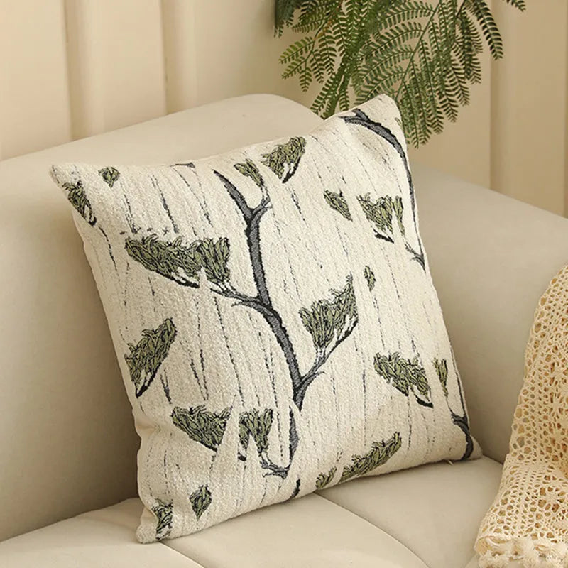 Yarn-dyed jacquard floral pillow cover on a sofa, 45x45cm, in a Nordic retro style.