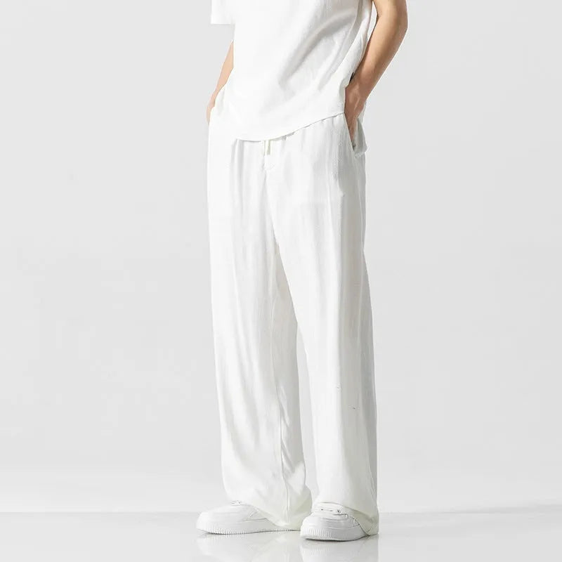 Men's bamboo fibre summer trousers in loose straight-leg cut with cropped length and drawstring waist