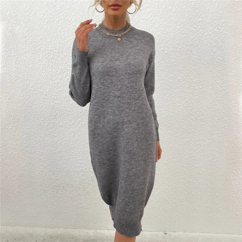 Women's grey crew neck acrylic sweater with long sleeves in pullover style