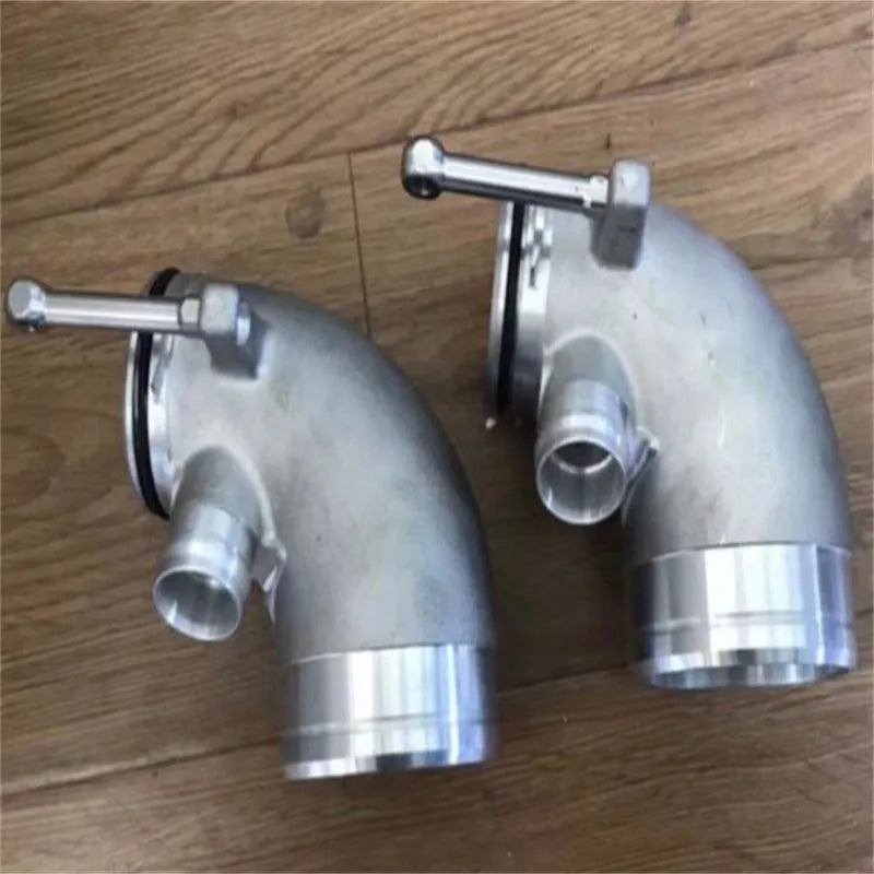 Modified plus-sized 90 degree automotive turbine pipe in aluminium alloy for lateral engine positioning