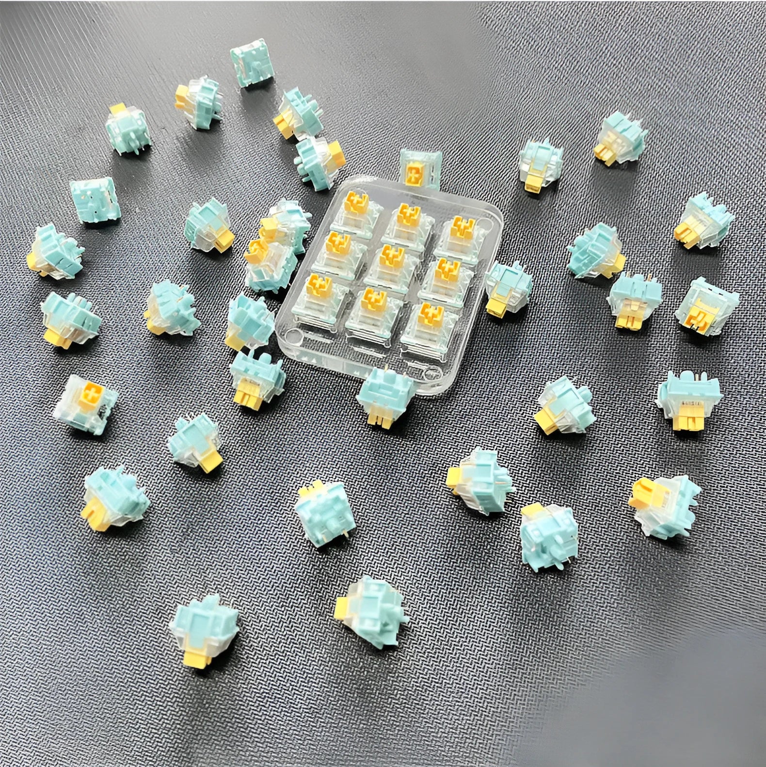 Tiger Mo Sea Salt Lemon PRO Mute mechanical keyboard switches 36-pack with linear silent design