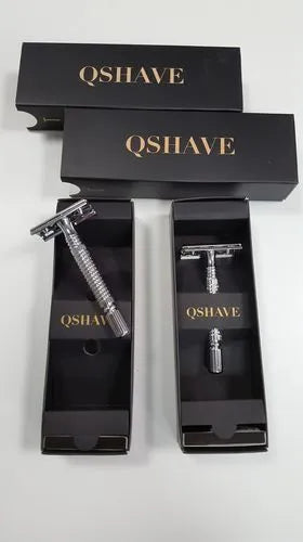 Chrome double edged safety razor with brass handle and storage box