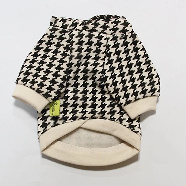 Casual polyester dog clothes in houndstooth pattern for small breeds like Pug, spring summer style