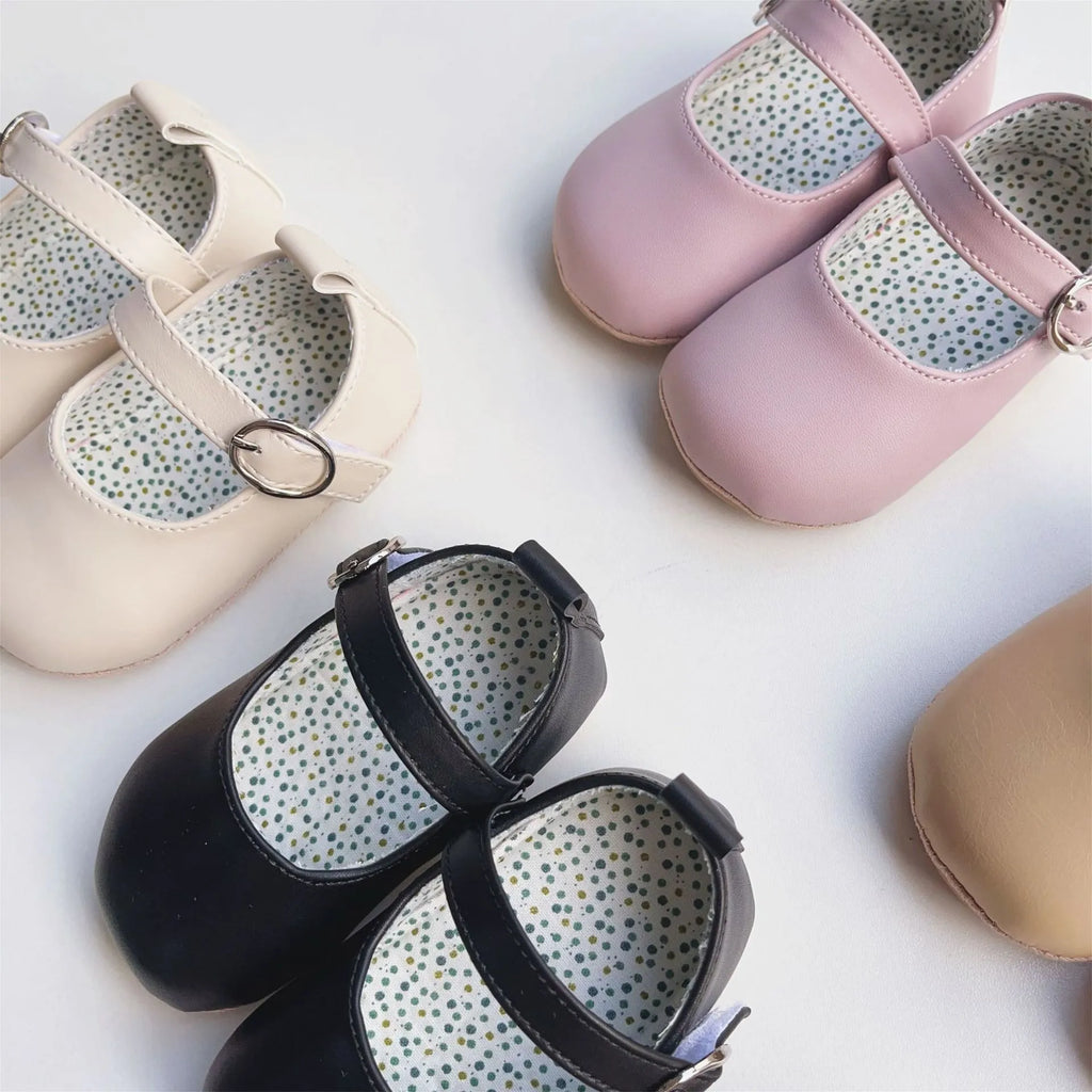 Baby girl toddler shoes with Velcro closure in light purple artificial PU leather, low-top design